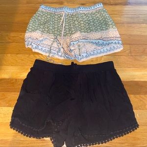 2 Shorts (Tribal/Black)